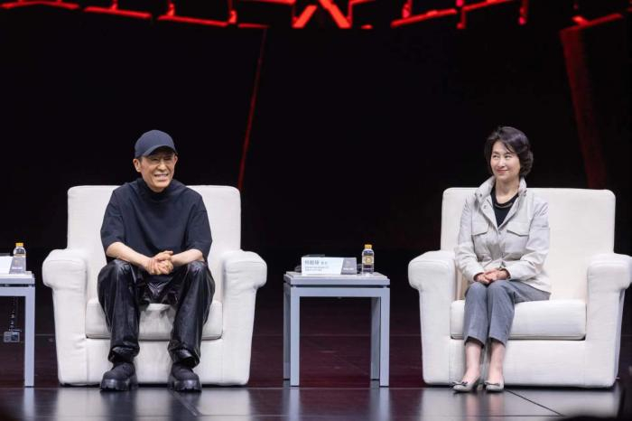 传统非遗对话高科技 张艺谋打造新秀《mgm 2049》|张艺谋|澳门|mgm