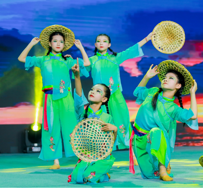 官宣舞出好少年海峡专场落地福建