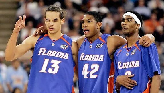 ncaa上一支成功卫冕的球队!