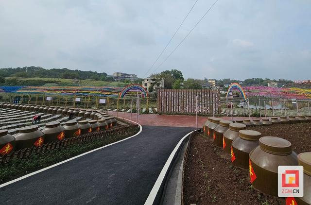 贡井区:持续建设宜居宜业和美乡村|杨童舒_新浪新闻