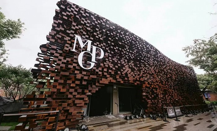 图片来源于毛戈平官方微博