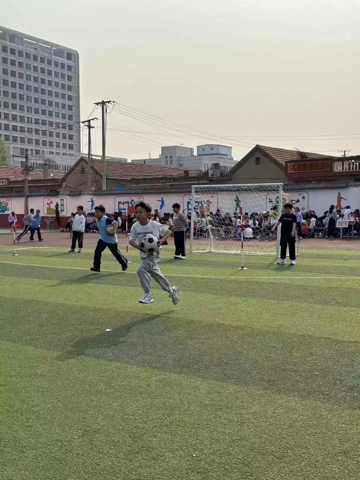 新泰市楼德镇南泉小学举行2024年春季田径运动会