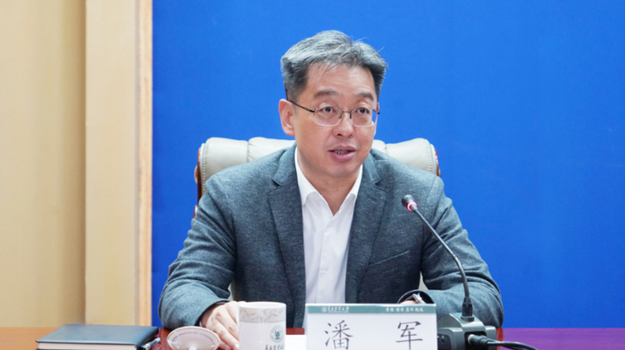 青岛市|潘军|党员_新浪新闻