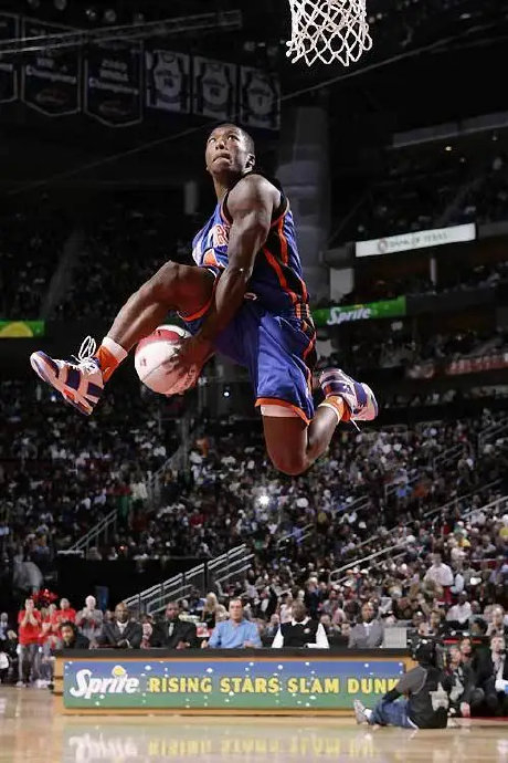 前nba扣篮王内特-罗宾逊因肾衰竭而面临严重的健康问题…|肾衰竭