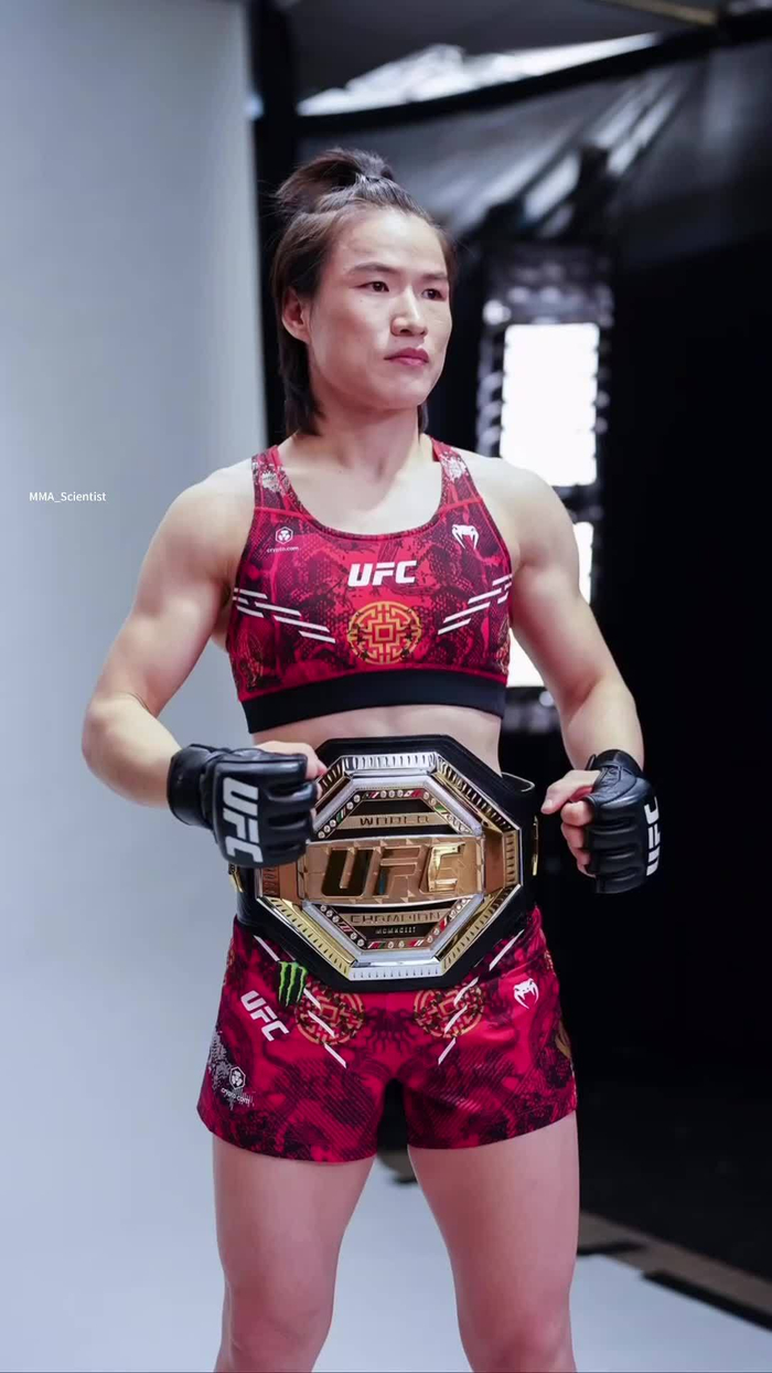 玛格南张伟丽zhangweili拍摄ufc300定妆照