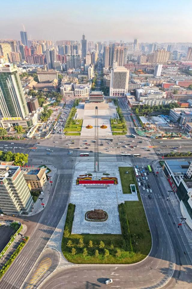 府城漫步丨街巷流连:漫步拾忆,"三晋第一街"上的时光碎片