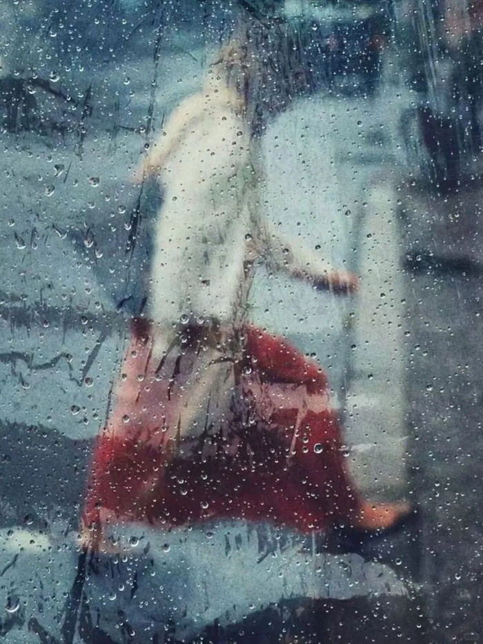 谁懂雨天独有的潮湿暧昧艺外