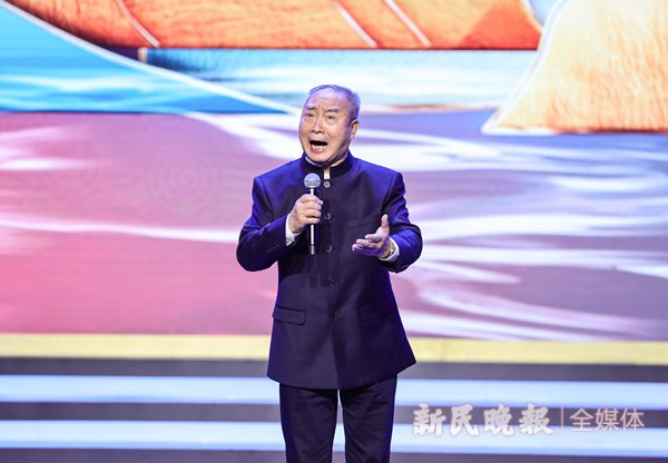 陈少云是如何从一桌一椅到跑出海派京剧新天地的