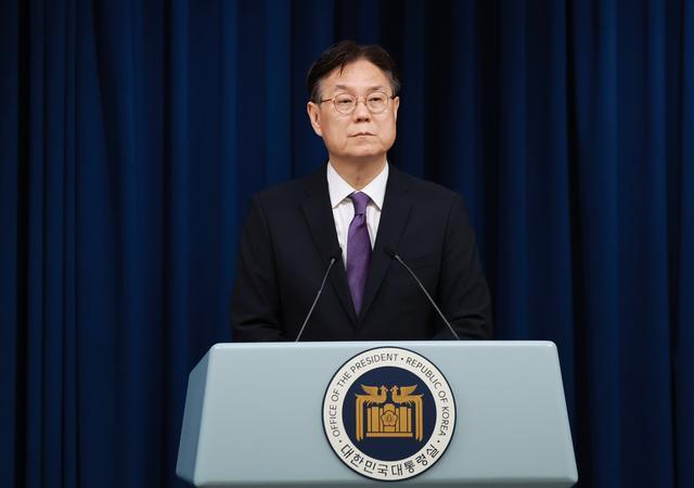 韩国国会选举执政党惨败，尹锡悦剩余3年任期改革施政阻力重重