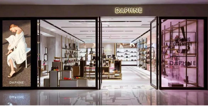 图片来源于：@达芙妮官方旗舰店