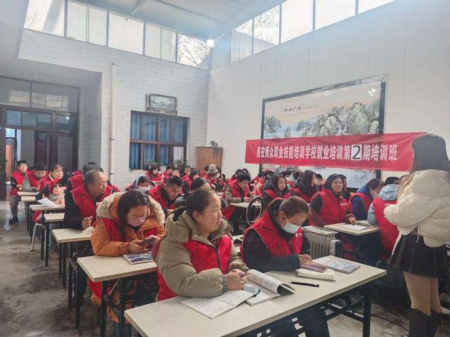 西咸新区文明实践扮靓最美人间四月天