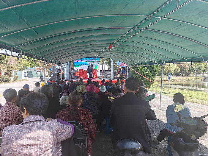 禄口街道上穆社区开展"送戏下乡润民心 移风易俗树新风"活动|禄口