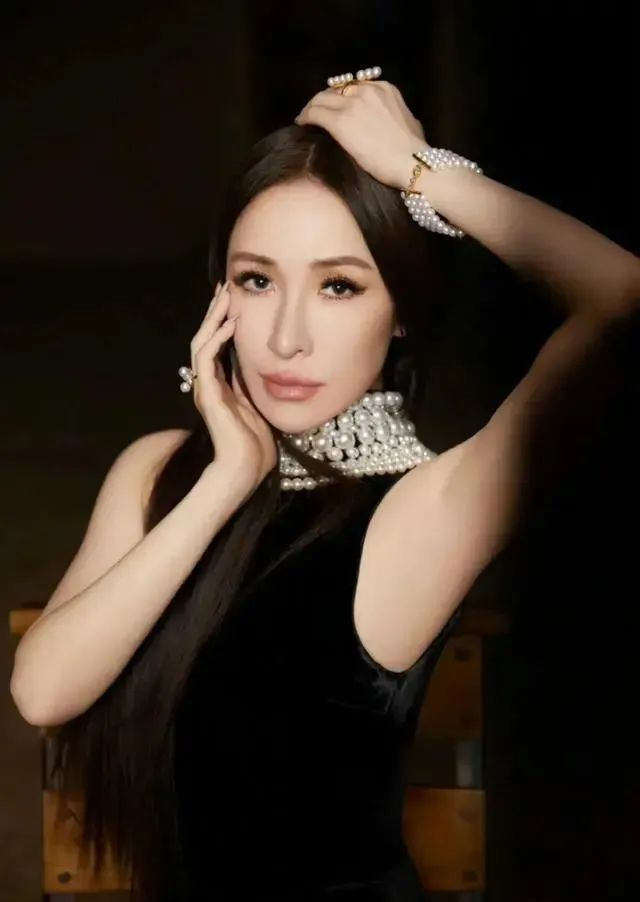 图源：萧亚轩微博