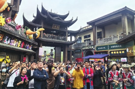 不用去广西湖南也有三月三