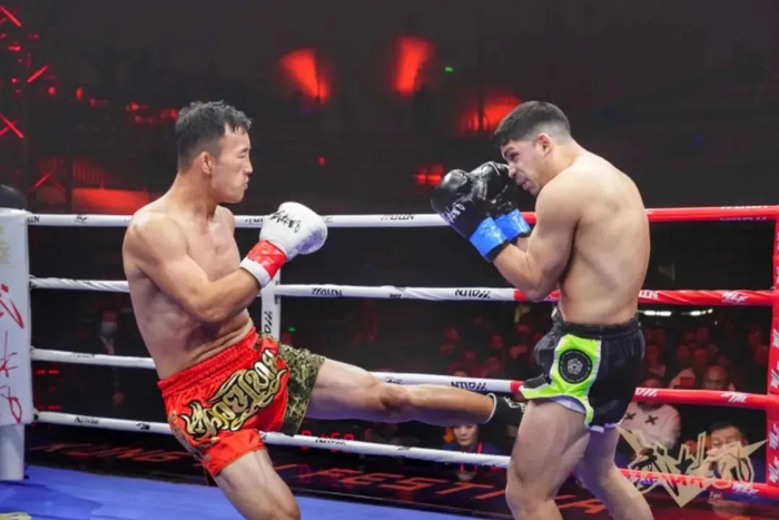 2019年,武林风第二届搏击世界杯,贾奥奇先后战胜摩洛哥"黄金战士"