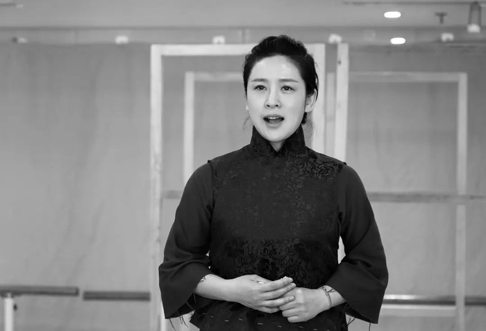 70年前牛庄路万人空巷的这一幕,即将重演了|福芝芳|张露|梅兰芳_新浪