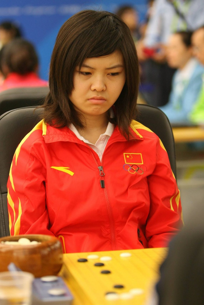 围棋圈大瓜92年女棋手宋容慧称屡次遭00后世界冠军丁浩骚扰