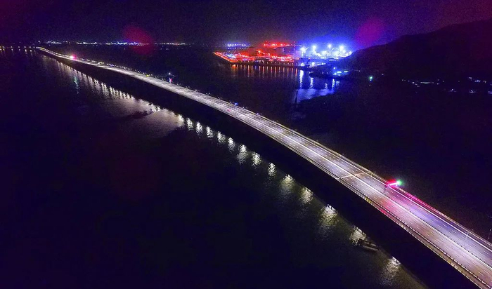 在这里!|连云港|跨海大桥|钢筋_新浪新闻