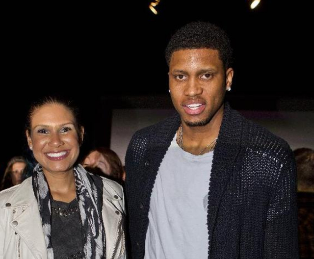 鲁迪盖伊一家近照天赋异禀没进全明星赚18亿娇妻身材好