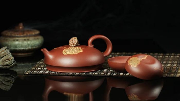 中国工艺美术大师吕俊杰参展作品江苏高淳陶瓷参展作品中国工艺美术