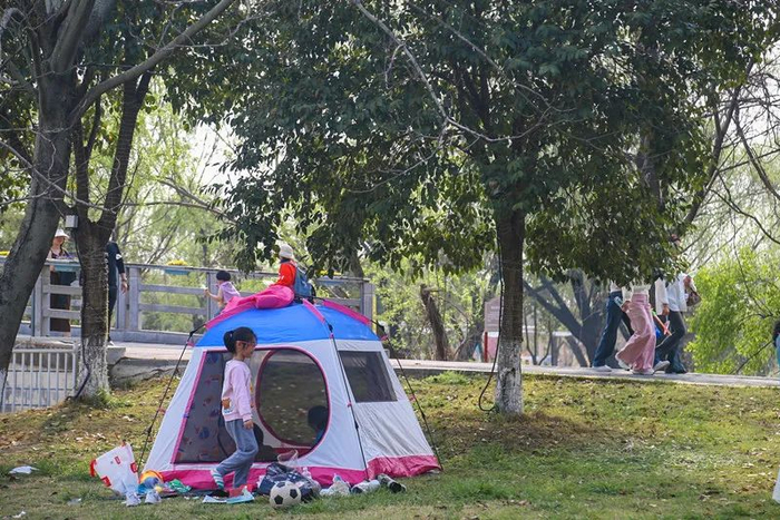 太和县:沙颍河湿地公园界首市:为界首市森林公园;临泉县:临泉市民中心