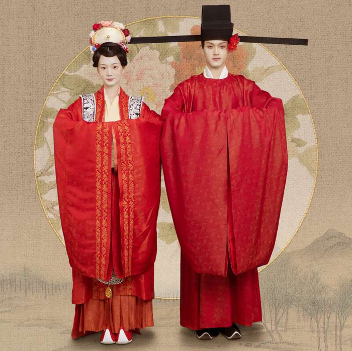 北服团队让四朝婚服从古籍里走出来