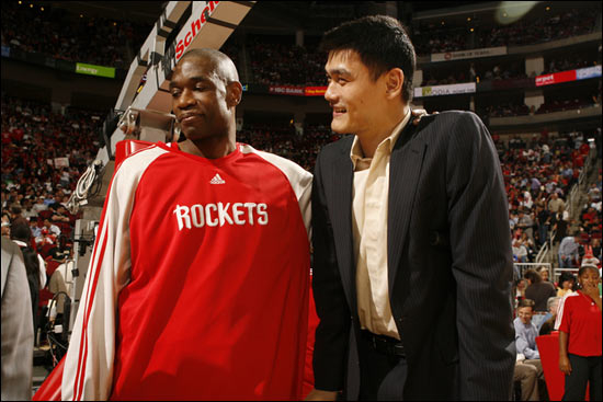 nba历史独一无二的特权,谜一样的男人|特权|大叔|姚明_新浪新闻