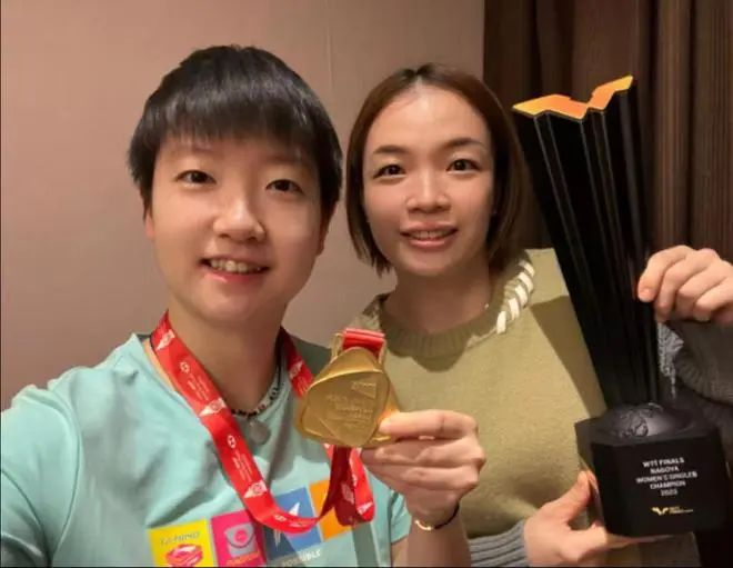 陈清晨（右）和孙颖莎再度相约一起夺金。