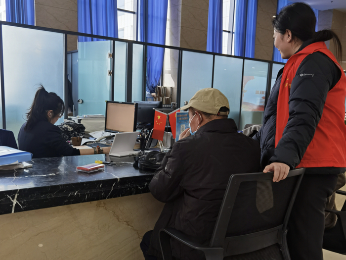 无棣县行政审批局打造三心适老化服务传递政务服务温度