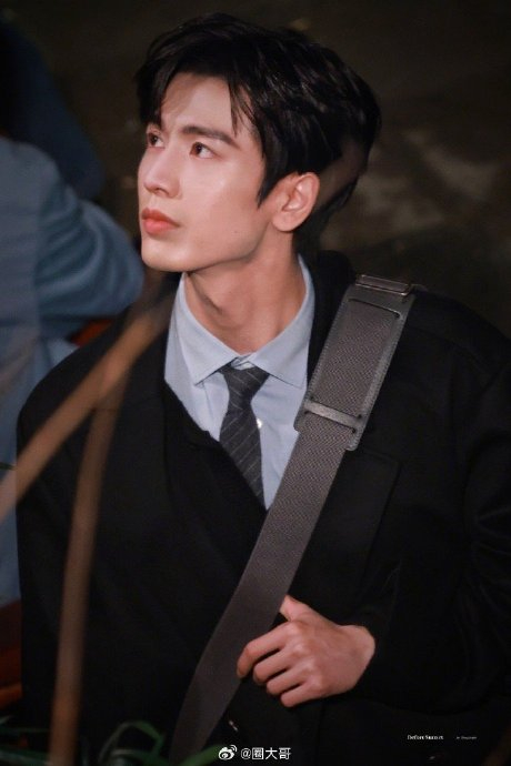 绝了吧,不得不说张凌赫在主演的电视剧《爱你》