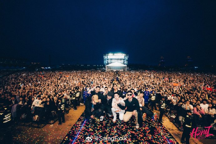 红花会久违合体!弹壳 x dp x 啊之!_新浪新闻