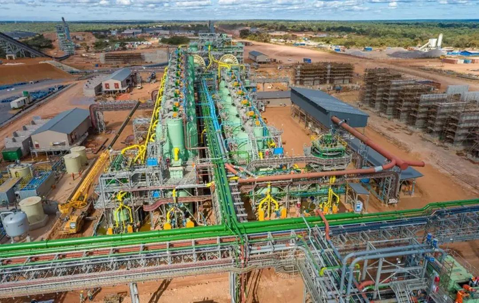 卡莫阿-卡库拉铜矿