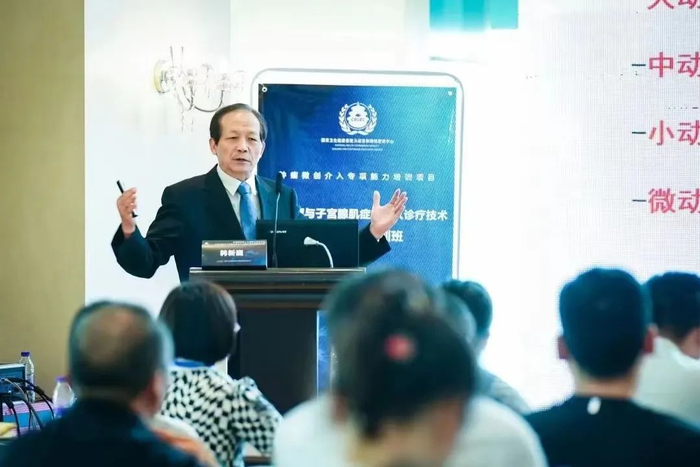 5年学成后,韩新巍以优异的成绩被分配到河南医学院第一附属医院(1985