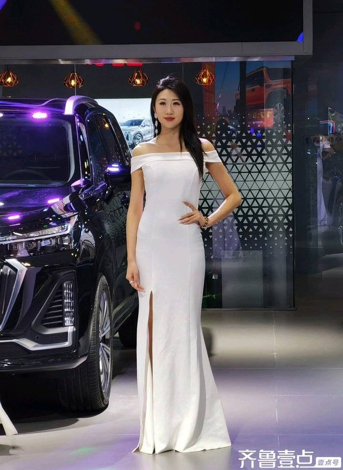 美车秀秀|2024齐鲁国际车展(春季)靓丽车模魅力四射!