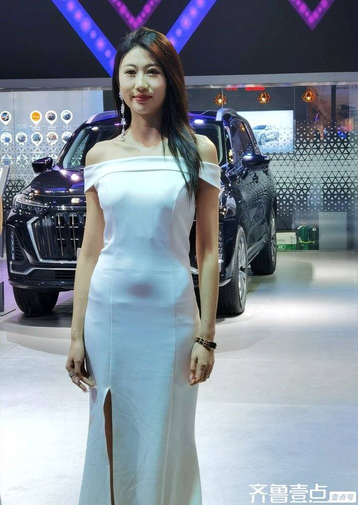 美车秀秀|2024齐鲁国际车展(春季)靓丽车模魅力四射!