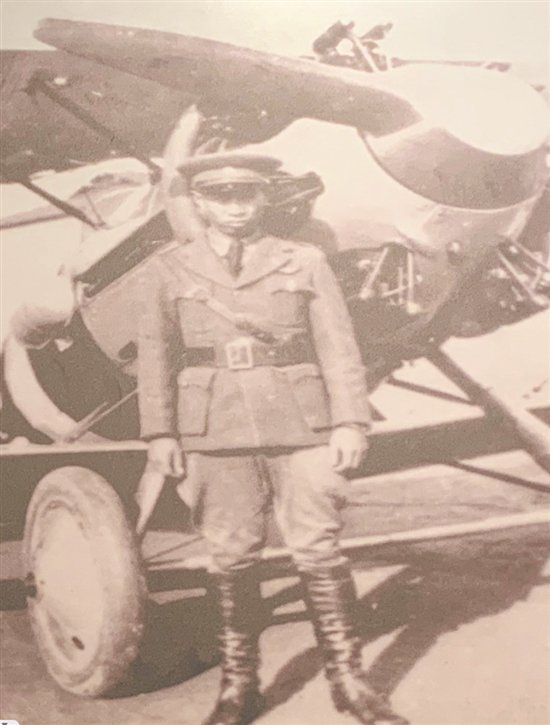 五邑文脉凌云壮志薪火相传五邑子弟飞天报国