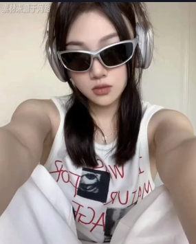 抖音|墨比斯|发色_新浪新闻