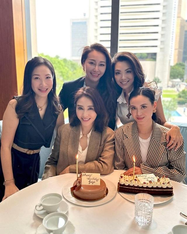 穿西装 衬衫,高级洋气又显贵|黎姿|富豪|发型_新浪新闻