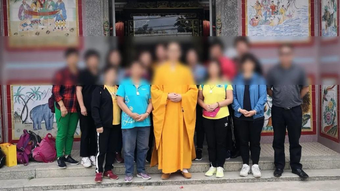 男子身背2起命案潜逃23年落网冒用身份读佛学院当住持忙里偷闲结婚