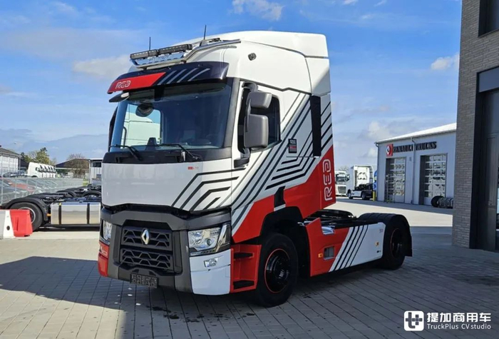 让二手车恢复新生带你看雷诺卡车官方翻新推出的tred牵引车还是限定版