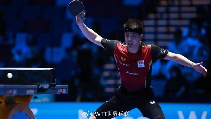 邱党在比赛中。