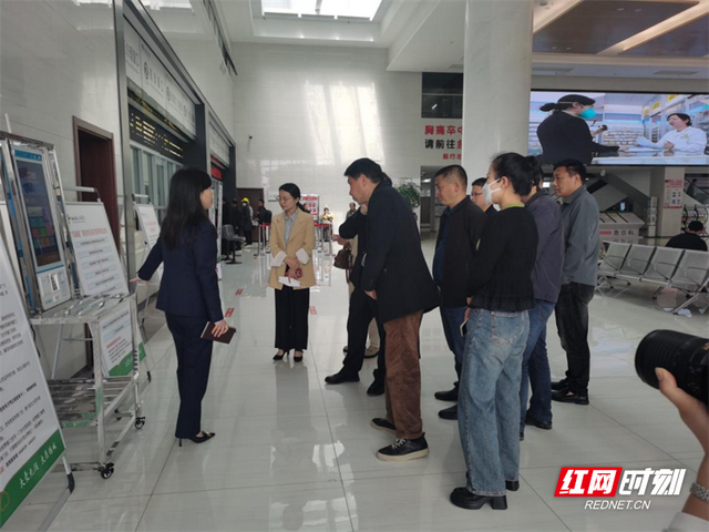 清廉常德桃源医保基金社会监督员实地调研解监督难题