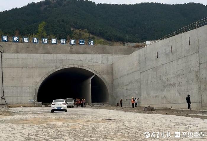 济南白马山隧道图片