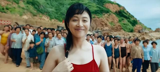 热播,东北小县城制造150亿泳装大生意|乘风踏浪|泳装|兴城_新浪新闻