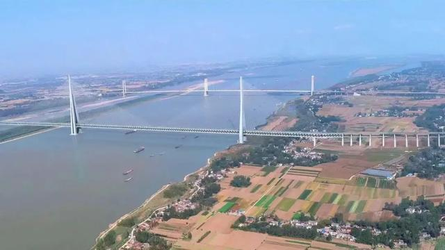 (效果图)马鞍山公铁两用长江大桥总长3248米,为世界上首座双主跨超