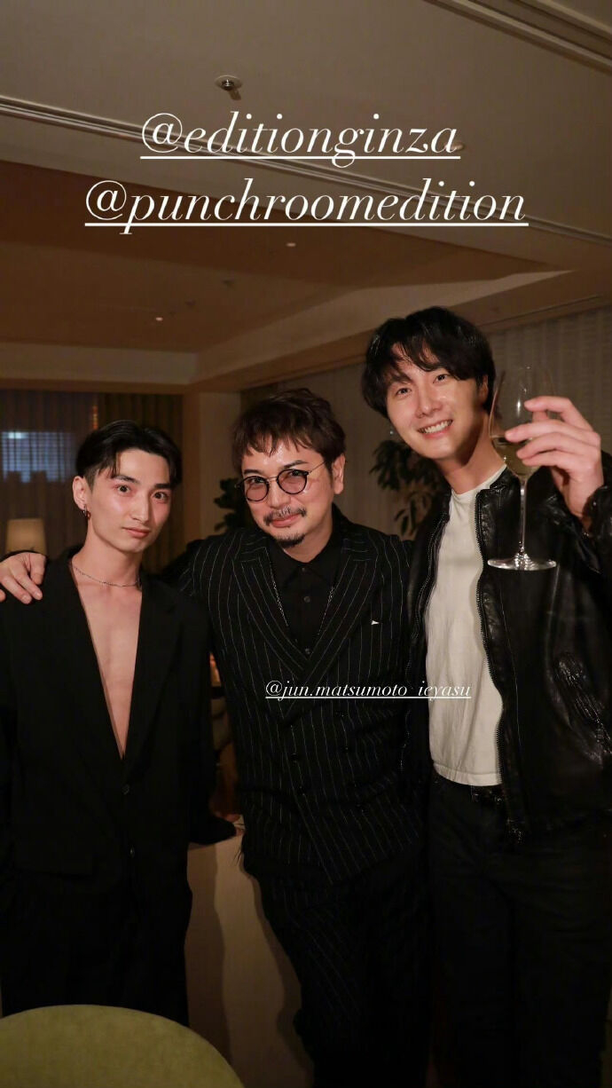 你看着长大的顶流花美男,如今变得面目全非了