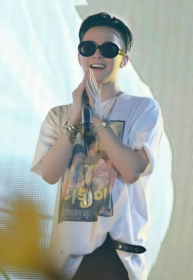 8月回归,回归后立刻进行巡演,太宠粉了吧|权志龙|粉丝|新歌_新浪新闻