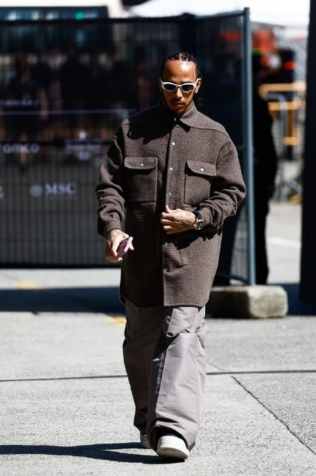 f1七冠王刘易斯-汉密尔顿周四来到上海国际赛车场|f1|上海国际赛车场