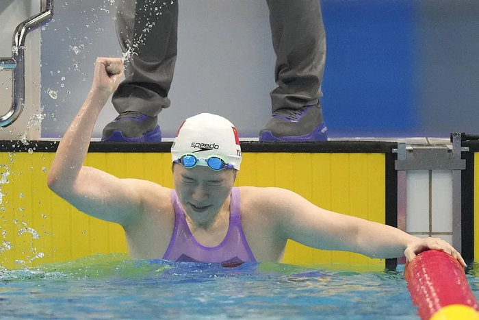 叶诗文杭州亚运会夺金。