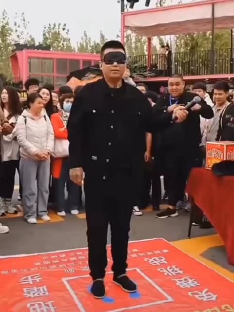 5月1号下午六点天津李四大舞台正式开业特邀嘉宾有巴扎黑